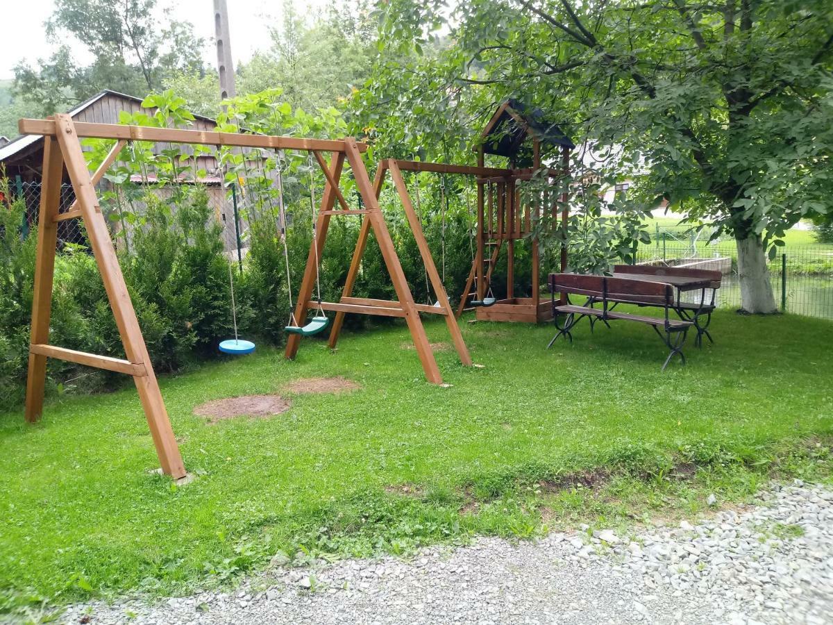 Villa Gazdowka "Pod Pstragiem" Korbielów Esterno foto